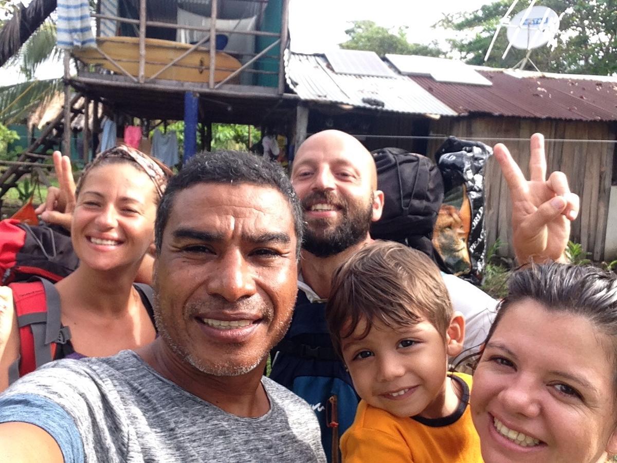 ホテル Miguel Surf Camp ケポス エクステリア 写真